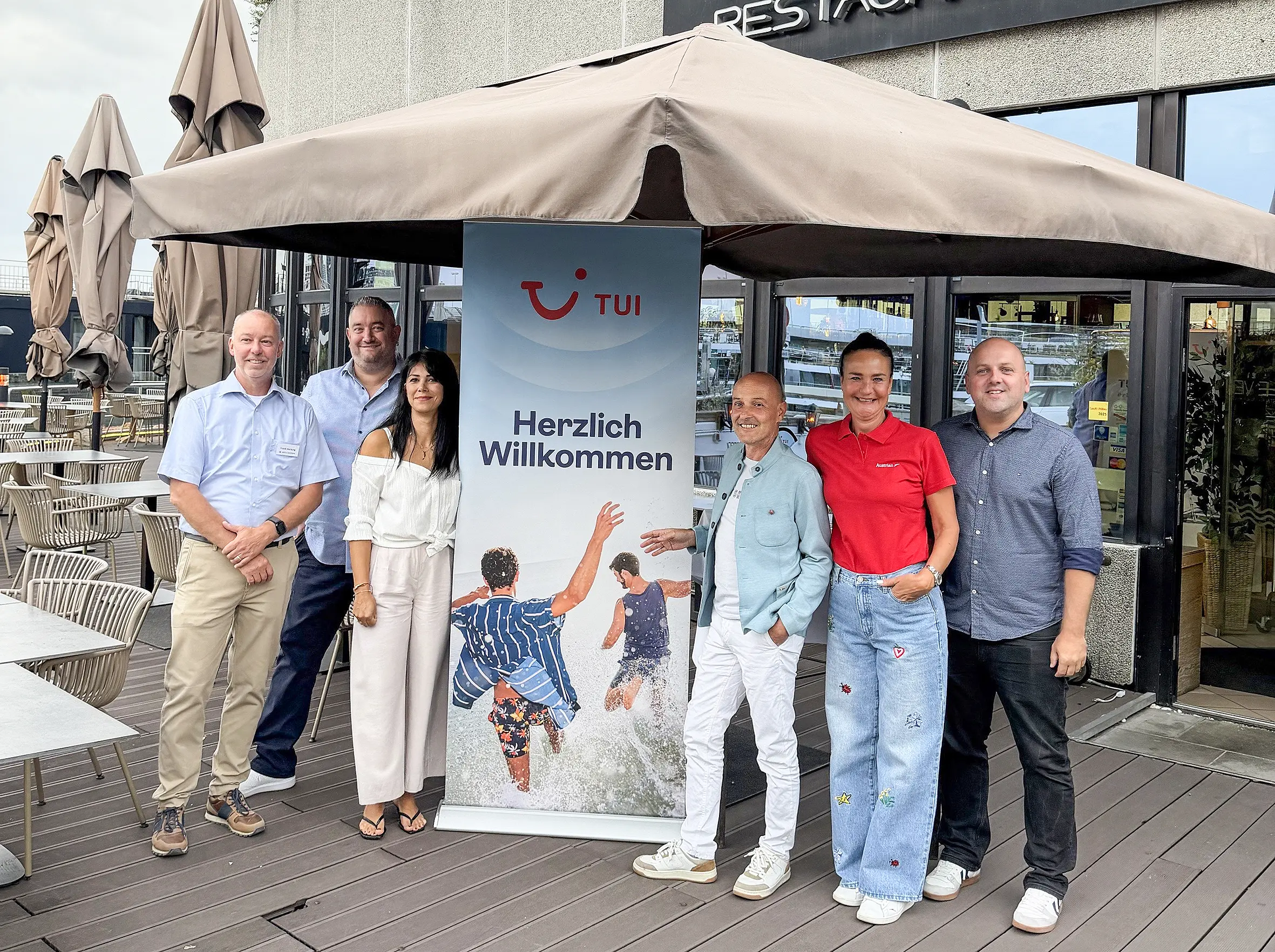 TUI Hautnah mit Austrian und Air Canada